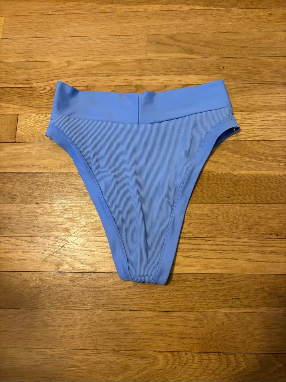Aerie Bandeau and Voop Neck Bikini Set - Picture 5 of 11